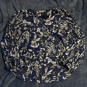 White House Black Market Navy Floral Blouse